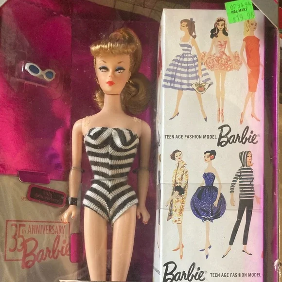 SOLD Vintage Mattel Barbie 35th Anniversary Original 1959 Doll Special Edition - Picture 2 of 2
